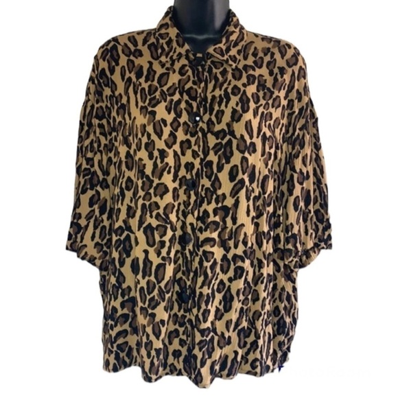 Vintage Tops - Vintage 🧚‍♀️Clichy Leopard Print Button Down 3/4 Sleeve Blouse Size 12